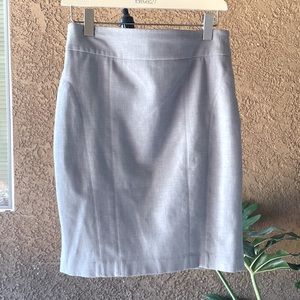 Express business/pencil skirt size 4 with back slit